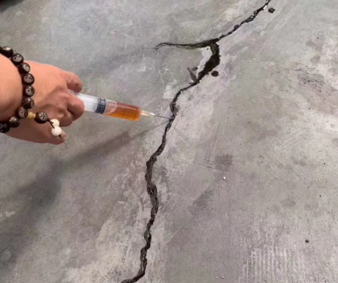 黎川混凝土裂缝修补技术详解​